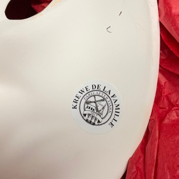 Mardi Gras Mask - Picture 6 of 7